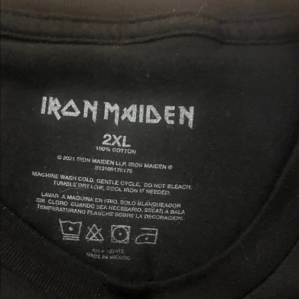 Iron Maiden Black Samurai Graphic Tee - Picture 2 of 4